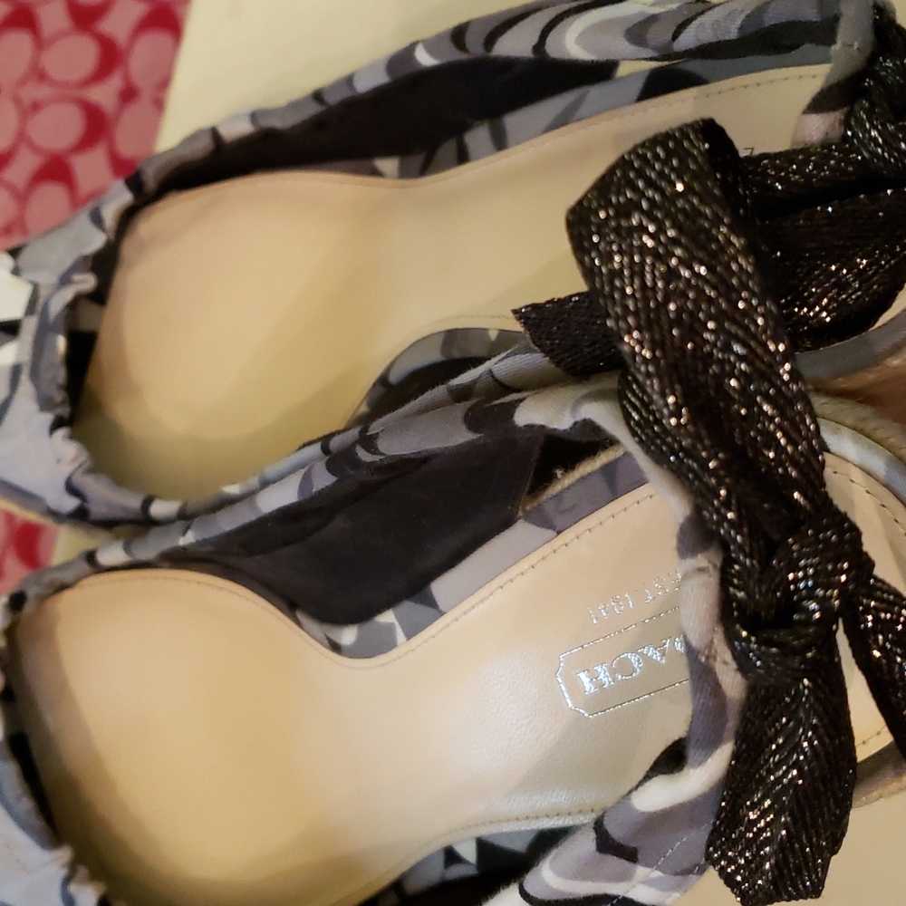 Coach shoe's - Picture 4 of 15